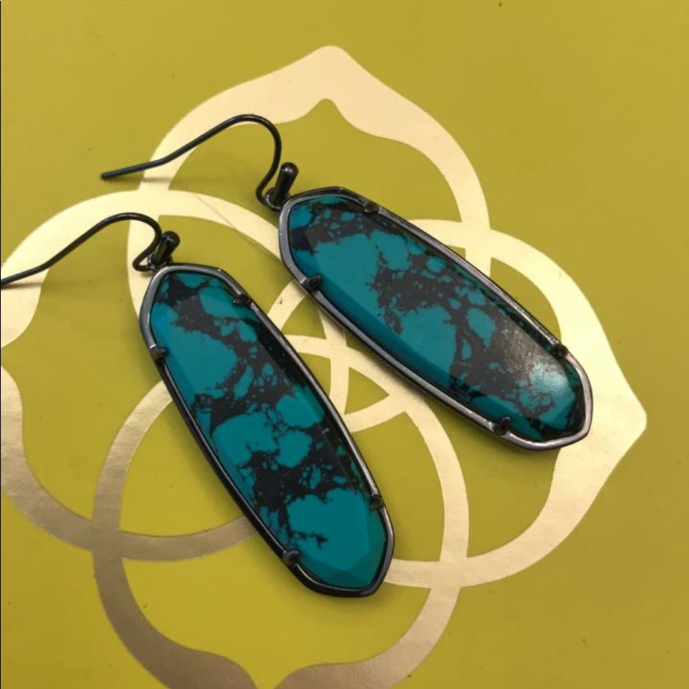 Kendra Scott prototype Lauren